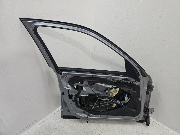 Usa stanga fata Bmw X3 (E83) [Fabr 2003-2009] A08 SILBERGRAU METAL