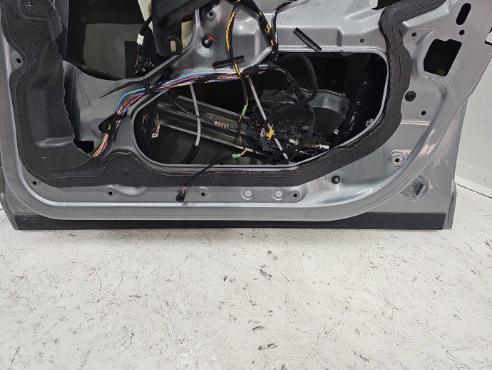 Usa dreapta fata Bmw X3 (E83) [Fabr 2003-2009] A08 SILBERGRAU METAL