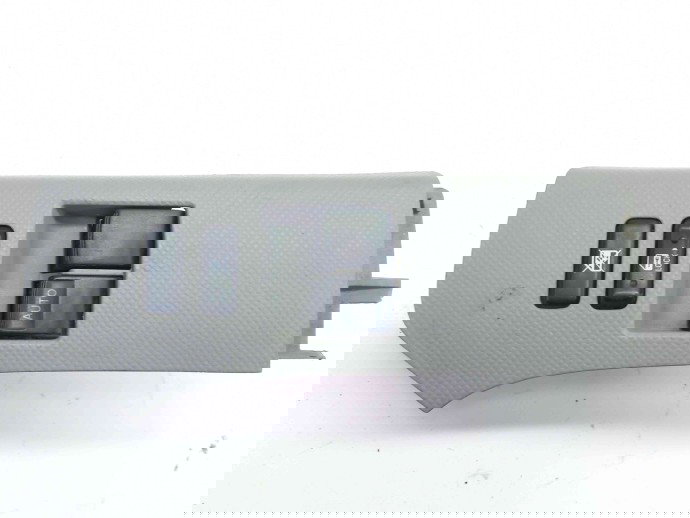 Butoane comanda geamuri sofer 74232 Toyota Yaris (P9) [Fabr 2005-2011] 1.0