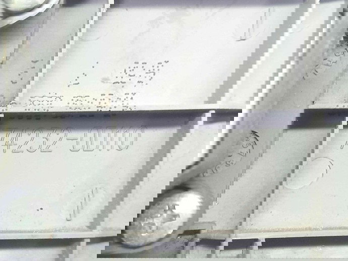 Butoane comanda geamuri sofer 74232 Toyota Yaris (P9) [Fabr 2005-2011] 1.0