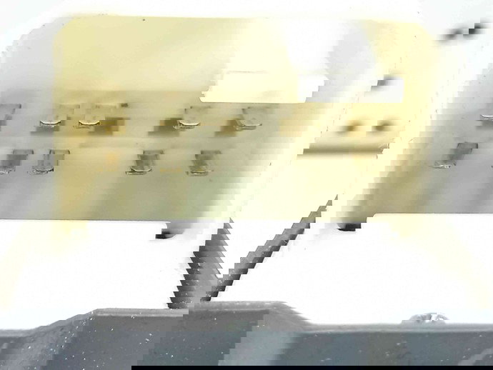 Butoane comanda geamuri sofer 74232 Toyota Yaris (P9) [Fabr 2005-2011] 1.0