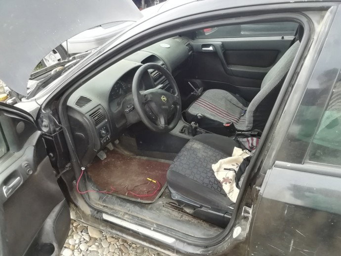 Cheder usa stanga fata Opel Astra G 1.6 benz OEM 1998-2004