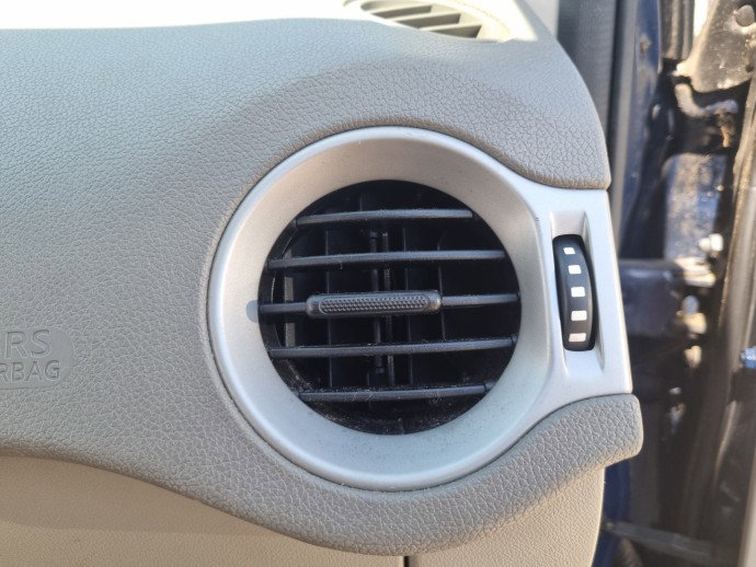 Grila aerisire dreapta Renault Koleos 1 [Fabr 2008-2015] OE