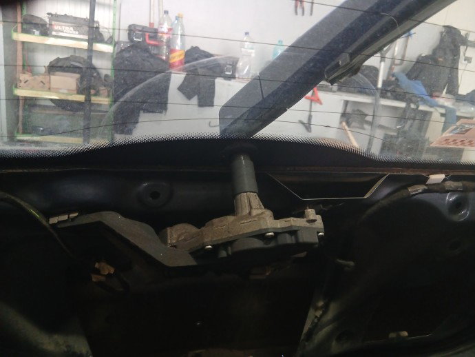 Motoras stergator haion PEUGEOT 207 Sedan [Fabr 2007-2012] OEM