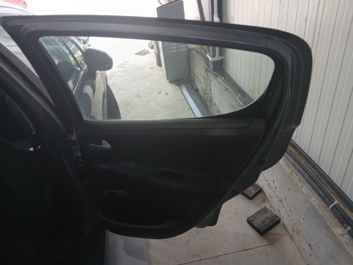 Usa dreapta spate PEUGEOT 207 Sedan [Fabr 2007-2012] Berlina cu hayon  OEM