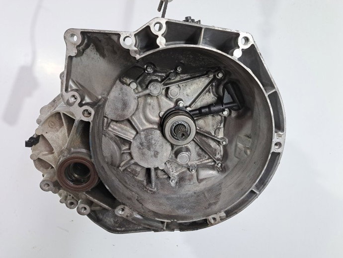 Cutie viteze manuala 6 trepte Ford Focus 3 [Fabr 2010-2018] 1.6 TDCI T3DB AV6R 7002 KJ 70KW / 95CP