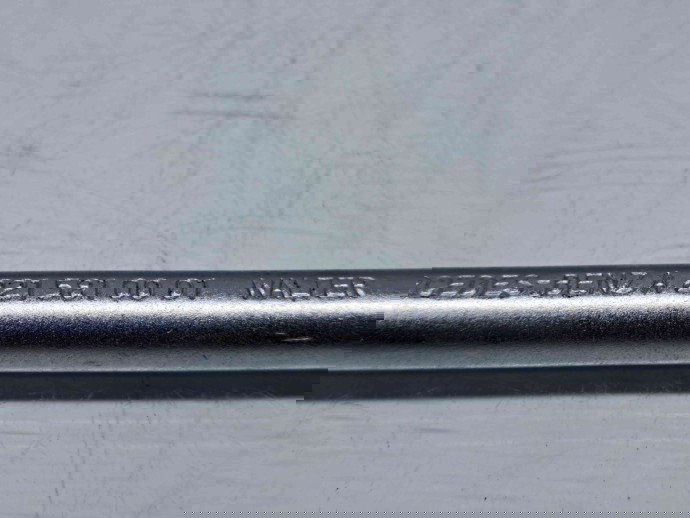  Cheie pentru roti Mercedes Clasa B (W245) [Fabr 2005-2011] A2215810001