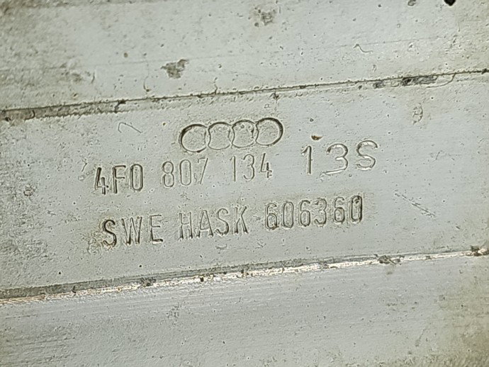 Armatura bara fata AUDI A6 (4F2, C6) [Fabr 2004-2010] Berlina Facelift 4F0807134