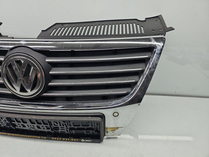 Grila bara fata Volkswagen Passat B6 (3C2) [Fabr 2005-2010] Berlina  3C0853651F