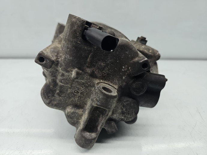 Compresor clima Volkswagen Passat B6 (3C2) [Fabr 2005-2010] 1K0820859F 2.0 TDI 100 KW / 136 CP