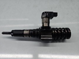 Injector Volkswagen Passat B6 (3C2) [Fabr 2005-2010] 03G130073S 2.0 TDI 100 KW / 136 CP