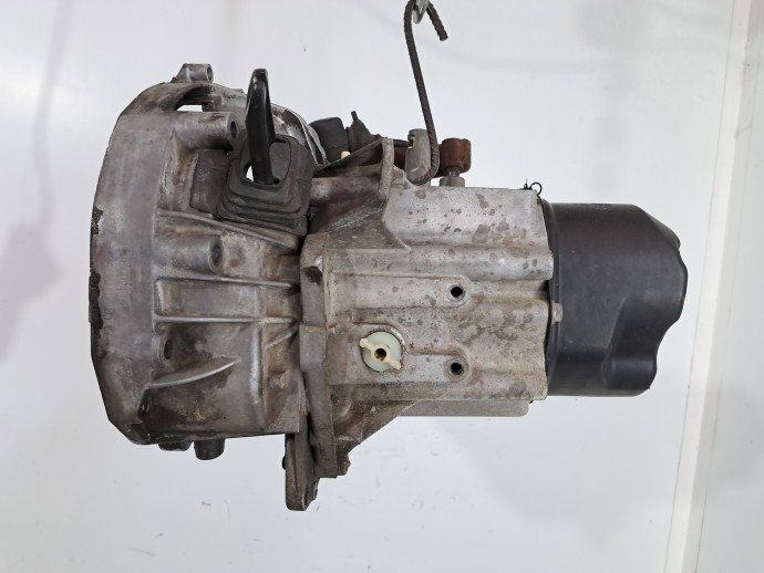 Cutie viteze manuala 5 trepte Dacia Logan (LS) [Fabr 2004-2012] 1.4 BENZ JH1 053 55KW / 73CP