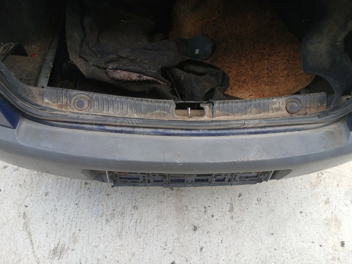 Bara spate Renault Megane 2 Sedan [Fabr 2002-2008] Berlina  OEM