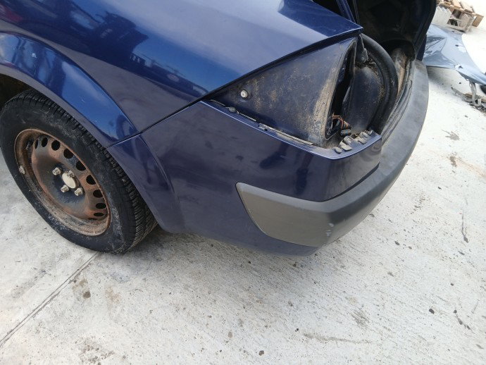Bara spate Renault Megane 2 Sedan [Fabr 2002-2008] Berlina  OEM