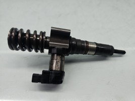 Injector Volkswagen Eos (1F7, 1F8) [Fabr 2006-2015] 03G130073S 2.0 TDI 100 KW / 136 CP