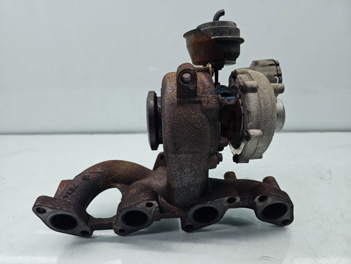 Turbina Volkswagen Golf 5 (1K1) [Fabr 2004-2008] 03G253019A 2.0 TDI 100 KW / 136 CP