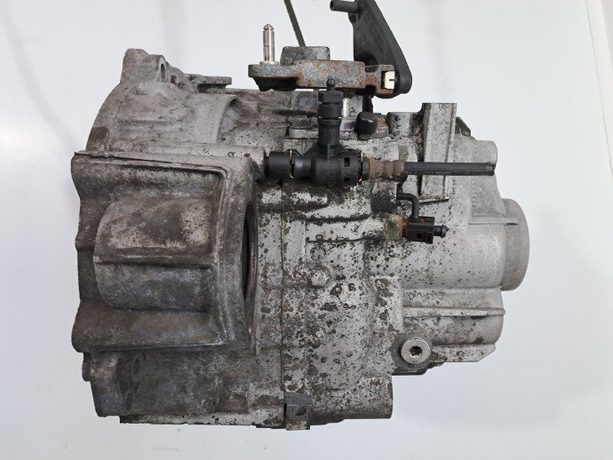 Cutie viteze manuala 6 trepte AUDI A3 (8P1) [Fabr 2003-2012] 2.0 TDI BMA KDN 100 KW / 136 CP