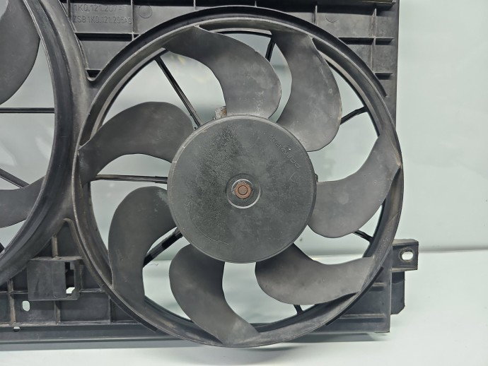 Electroventilator Volkswagen Golf 5 (1K1) [Fabr 2004-2008] 1K0121207A 2.0 TDI 100 KW / 136 CP