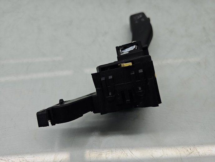 Maneta semnalizare Skoda Octavia 2 (1Z3) [Fabr 2004-2013] 1K0953513