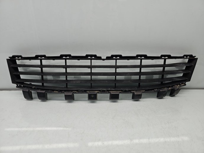 Grila bara fata Renault Megane 2 Sedan [Fabr 2002-2008] Berlina  8200412379