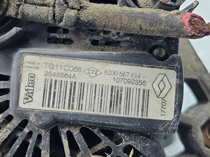 Alternator Renault Megane 2 Sedan [Fabr 2002-2008] 8200667614 1.5 dCi K9K732 78 KW / 106 CP
