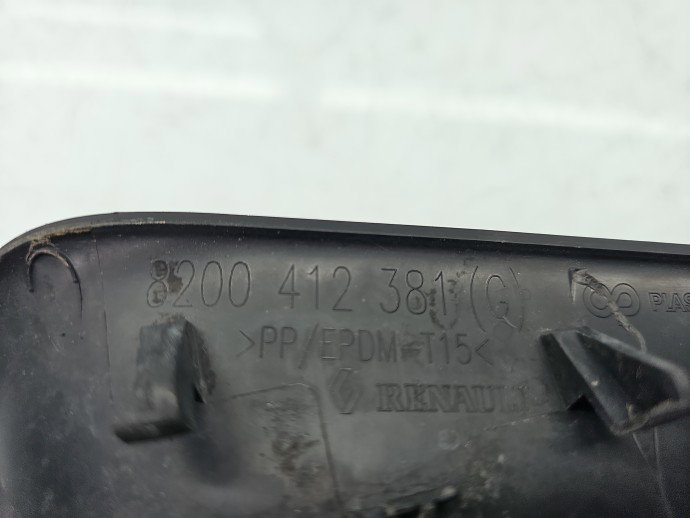 Grila bara fata Renault Megane 2 Sedan [Fabr 2002-2008] Berlina  8200412381