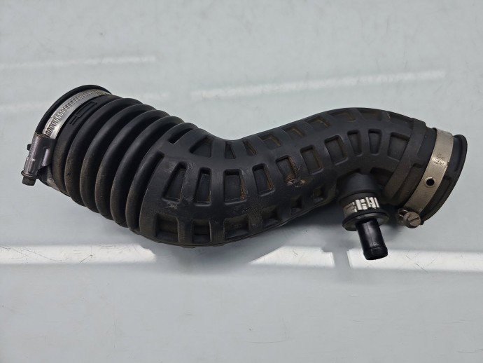 Tub admisie aer Nissan X-Trail (T30) [Fabr 2001-2007] 1026324S01 2.0 dCi M9R-D8 110KW / 150CP