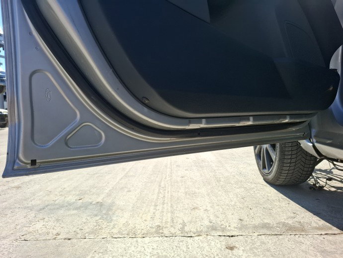 Usa stanga fata Ford Fiesta 6 [Fabr 2008-2019] Hatchback Facelift 195 Gri Meteor