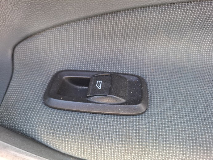 Buton geam dreapta fata Ford Fiesta 6 [Fabr 2008-2019] OEM