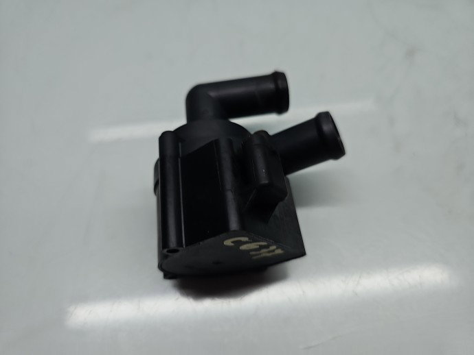 Pompa recirculare apa Volkswagen Tiguan (5N) [Fabr 2007-2016] 5N0965561 2.0 TDI CBAB 103KW / 140CP