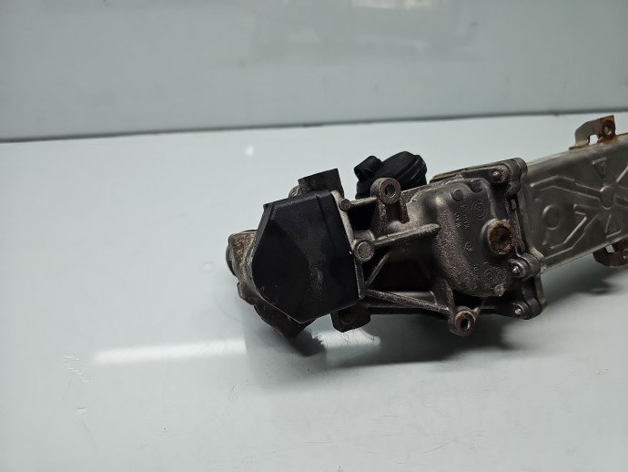 Racitor gaze Volkswagen Tiguan (5N) [Fabr 2007-2016] 03L131512AP 2.0 TDI CBAB 103 kW / 140 CP