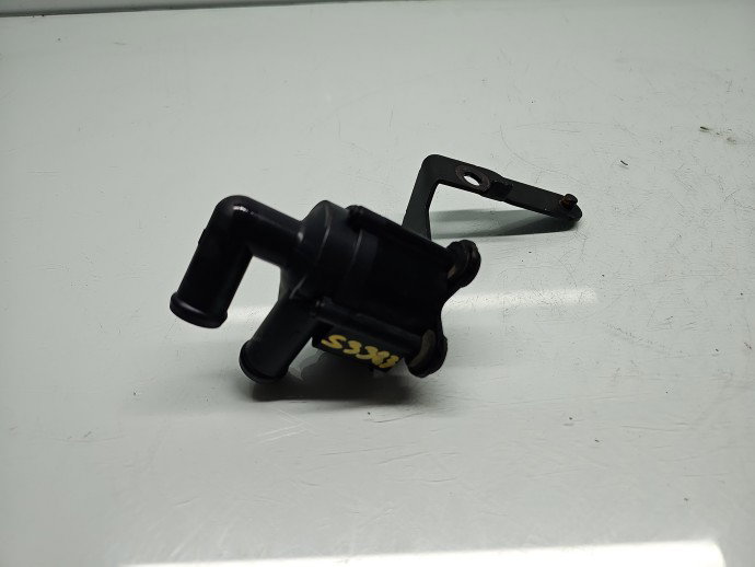 Pompa recirculare apa Volkswagen Tiguan (5N) [Fabr 2007-2016] 5N0965561 2.0 TDI CBAB 103 kW / 140 CP