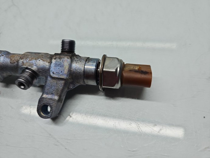 Rampa injectoare Volkswagen Tiguan (5N) [Fabr 2007-2016] 03L130089J 2.0 TDI CBAB 103 kW / 140 CP