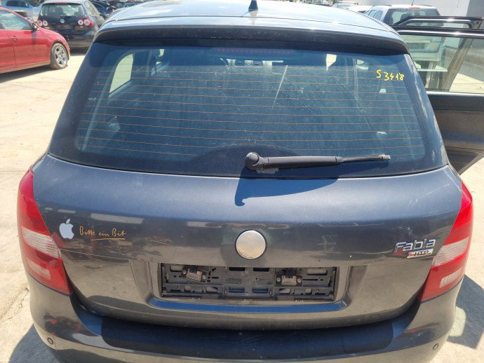 Haion Skoda Fabia 2 (5J, 542) [Fabr 2007-2014] Berlina cu hayon  195 Gri Meteor