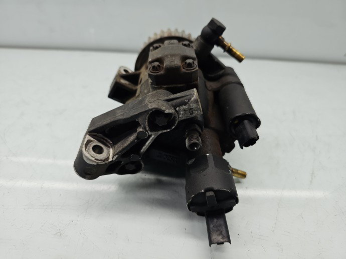 Pompa inalta presiune Renault Megane 2 Sedan [Fabr 2002-2008] 8200663258 1.5 dCi K9K732 78 KW / 106 CP