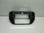 Grila aerisire centrala Volkswagen Tiguan (5N) [Fabr 2007-2016] 5N0858071E