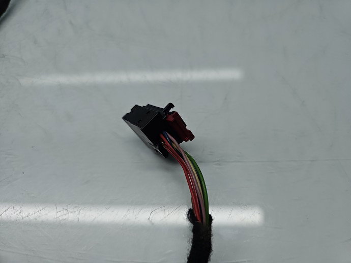 Oglinda stanga Volkswagen Tiguan (5N) [Fabr 2007-2016] SUV  040 Negru Unilack