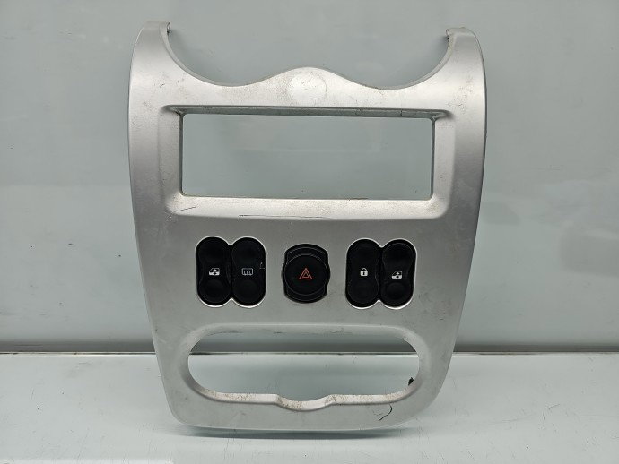 Butoane comenzi consola centrala Dacia Logan (LS) [Fabr 2004-2012] 8200739438