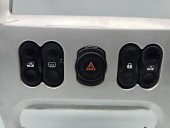Butoane comenzi consola centrala Dacia Logan (LS) [Fabr 2004-2012] 8200739438