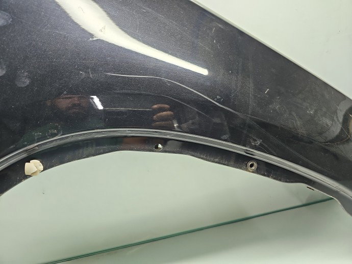 Aripa dreapta fata Volkswagen Tiguan (5N) [Fabr 2007-2016] SUV  040 Negru Unilack