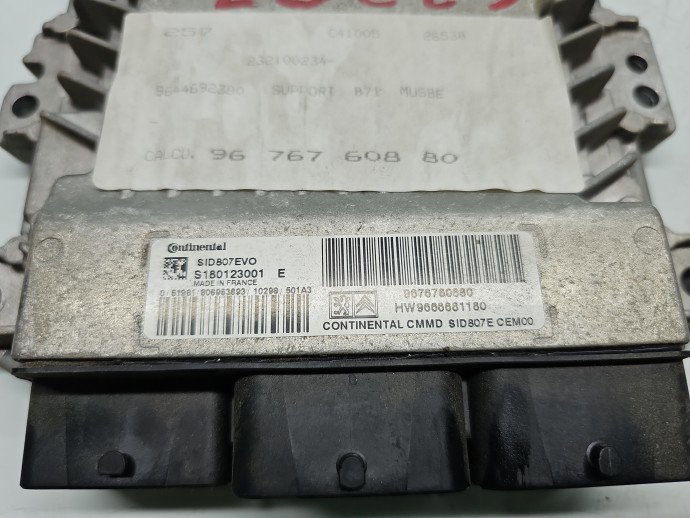 Calculator motor ECU Citroen C4 (II) [ Fabr 2009-2018] 9676760880 1.6 hdi 9H05 82KW / 116CP