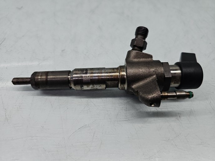 Injector Citroen C4 (II) [Fabr 2009-2018] 9674973080
