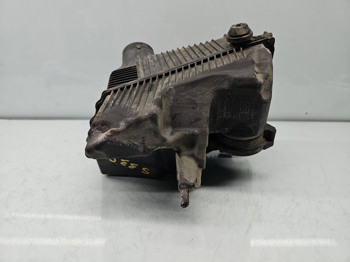 Carcasa filtru aer Renault Scenic 2 [Fabr 2003-2008] 8200176559 1.5 dCi K9K732 78 KW / 106 CP