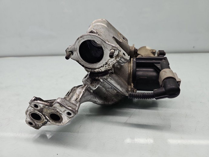 Corp EGR Dacia Logan (LS) [Fabr 2004-2012] 8200282949 1.5 dCi K9K732 78 KW / 106 CP