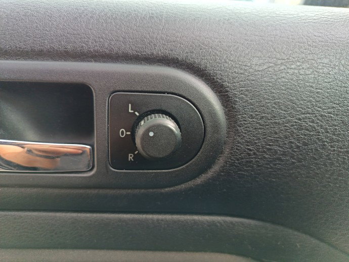 Buton reglaj oglinzi Volkswagen Golf 4 (1J1) [Fabr 1997-2004]