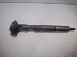 Injector Mercedes Clasa C (W205) [Fabr 2014-prezent] A6510700587 2.2 CDI 651921 125KW / 170CP