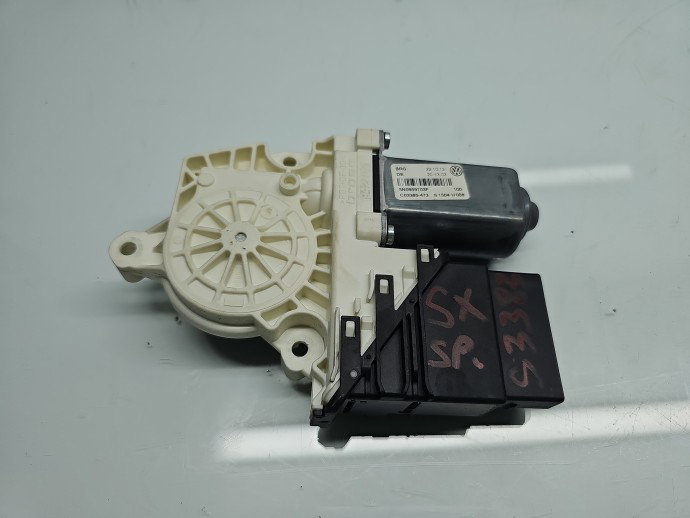 Motoras geam stanga spate Volkswagen Tiguan (5N) [Fabr 2007-2016] SUV 5N0959703F