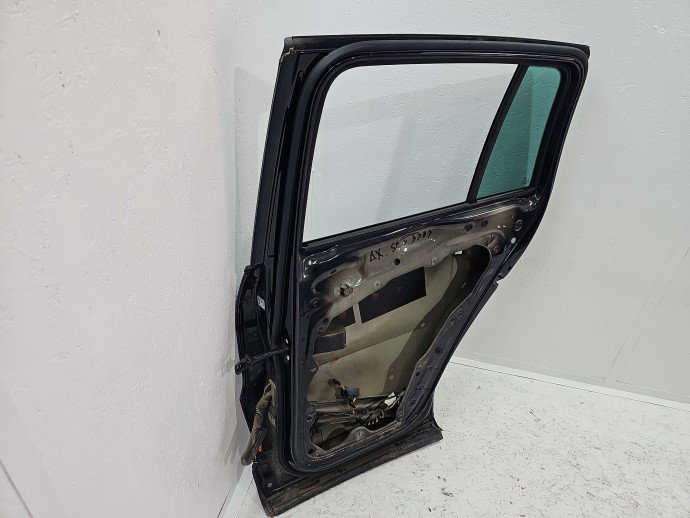 Usa dreapta spate Volkswagen Tiguan (5N) [Fabr 2007-2016] SUV LC9X