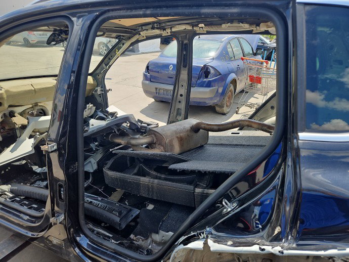 Cheder usa stanga spate Volkswagen Tiguan (5N) [Fabr 2007-2016] SUV