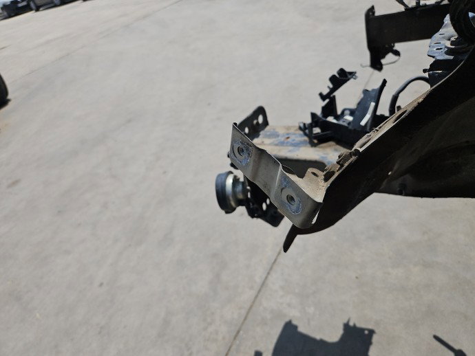 Suport aripa stanga fata Volkswagen Tiguan (5N) [Fabr 2007-2016] SUV